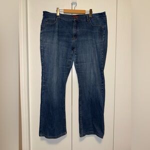 Nevada Maternity Straight Jeans